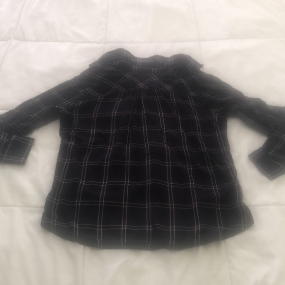 Soho New York & Company navy and beige partial button down blouse 👚w ruching - Picture 10 of 12